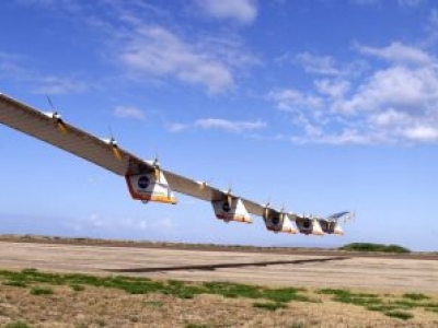 NASA quer testar drone solar gigante que transmite sinal 5G