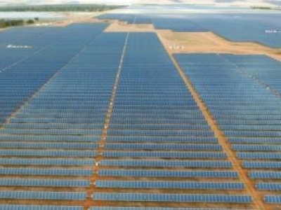 Empresa de energia solar anuncia investimento de R$ 21 bi em Minas Gerais